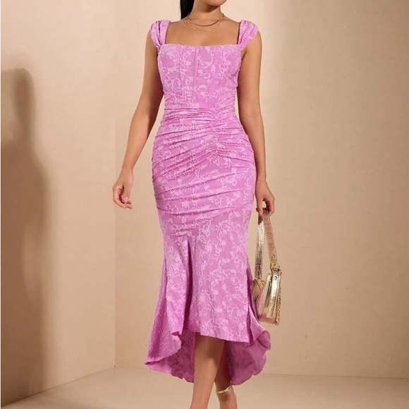 Pink Floral Lace Midi Dress - Picture 2 of 8